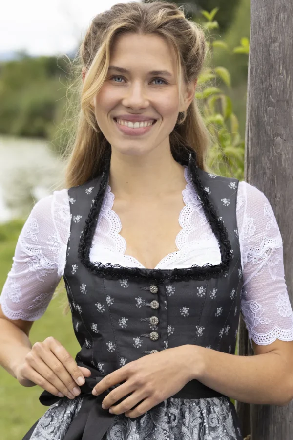 Dirndl-Bluse Gabi, halbarm