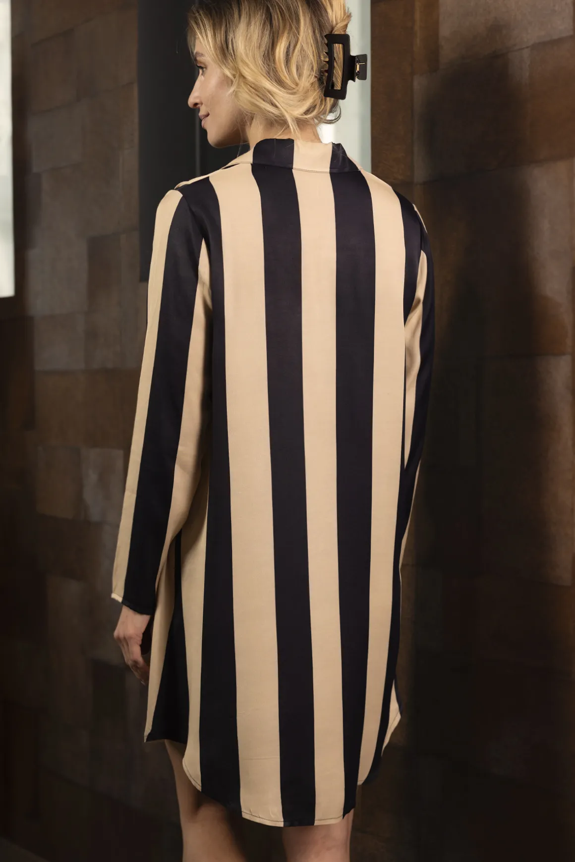 nightshirt_1.webp Nightshirt